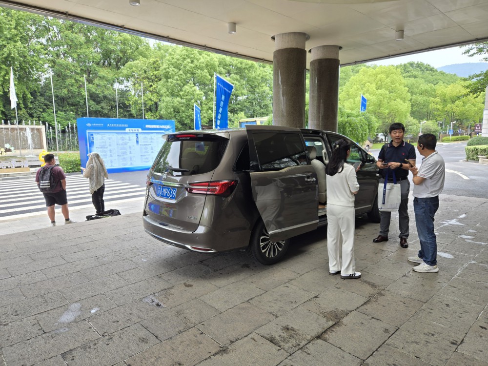 走进南京天脉租车：18载深耕，用“真实可查”为出行加码